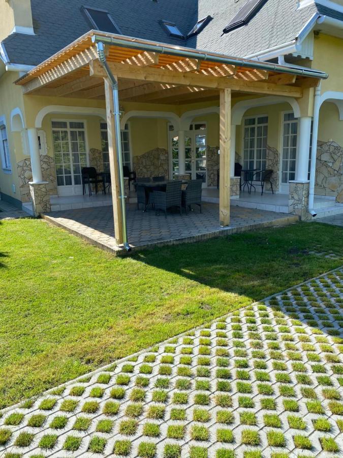 Pacsirta Apartman Ленті Екстер'єр фото