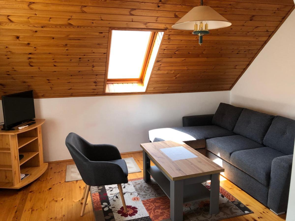 Pacsirta Apartman Ленті Екстер'єр фото