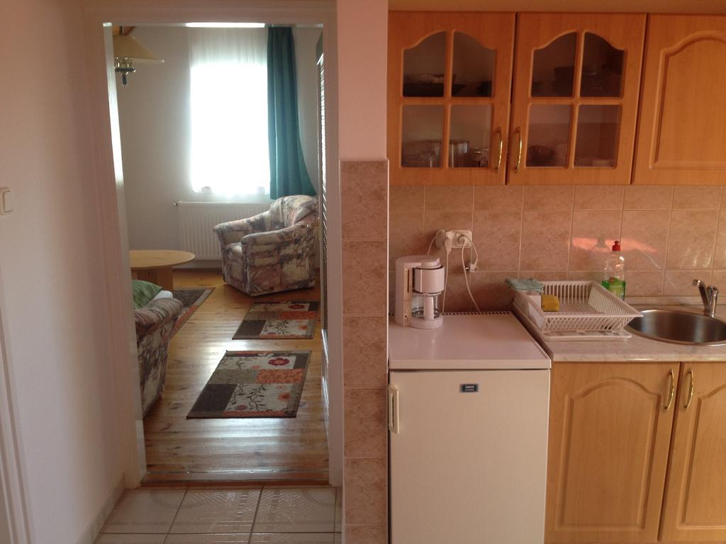 Pacsirta Apartman Ленті Екстер'єр фото