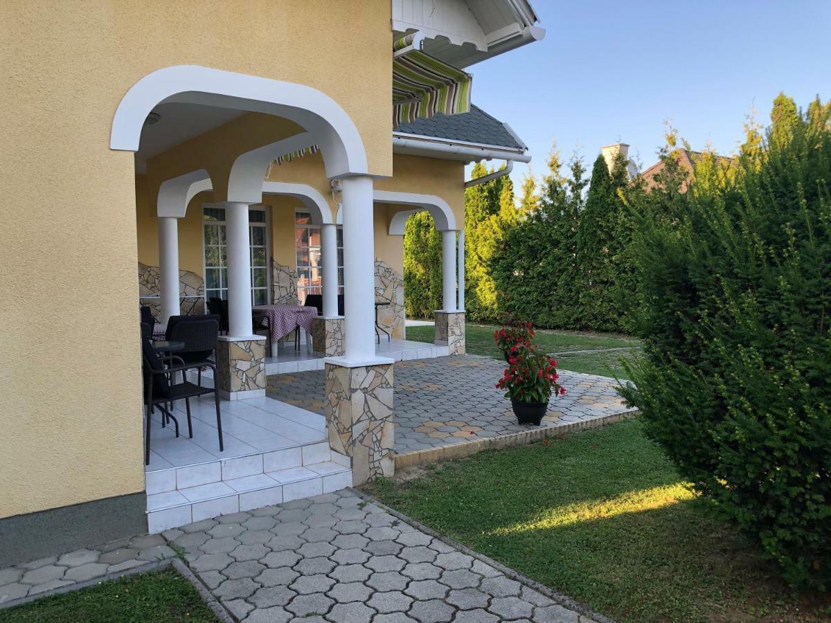 Pacsirta Apartman Ленті Екстер'єр фото